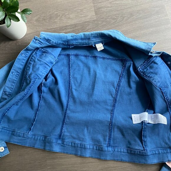 Vila Clothes Cropped Blue Button-Up Jean Jacket - Picture 7 of 12